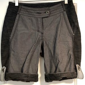 Lululemon faux denim hiking short, size 4